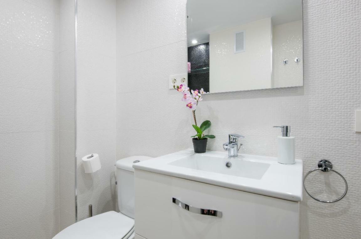 Ferienwohnung Seafront La Malagueta I Málaga Exterior foto