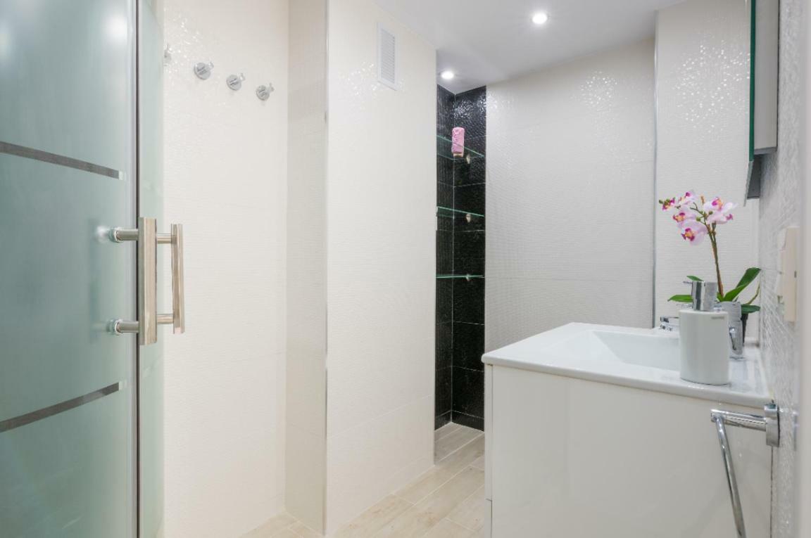 Ferienwohnung Seafront La Malagueta I Málaga Exterior foto